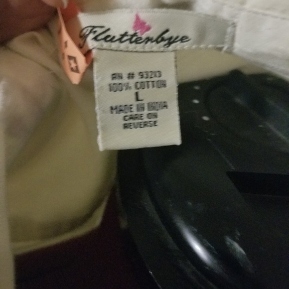 Ruffle blouse - Picture 4 of 4